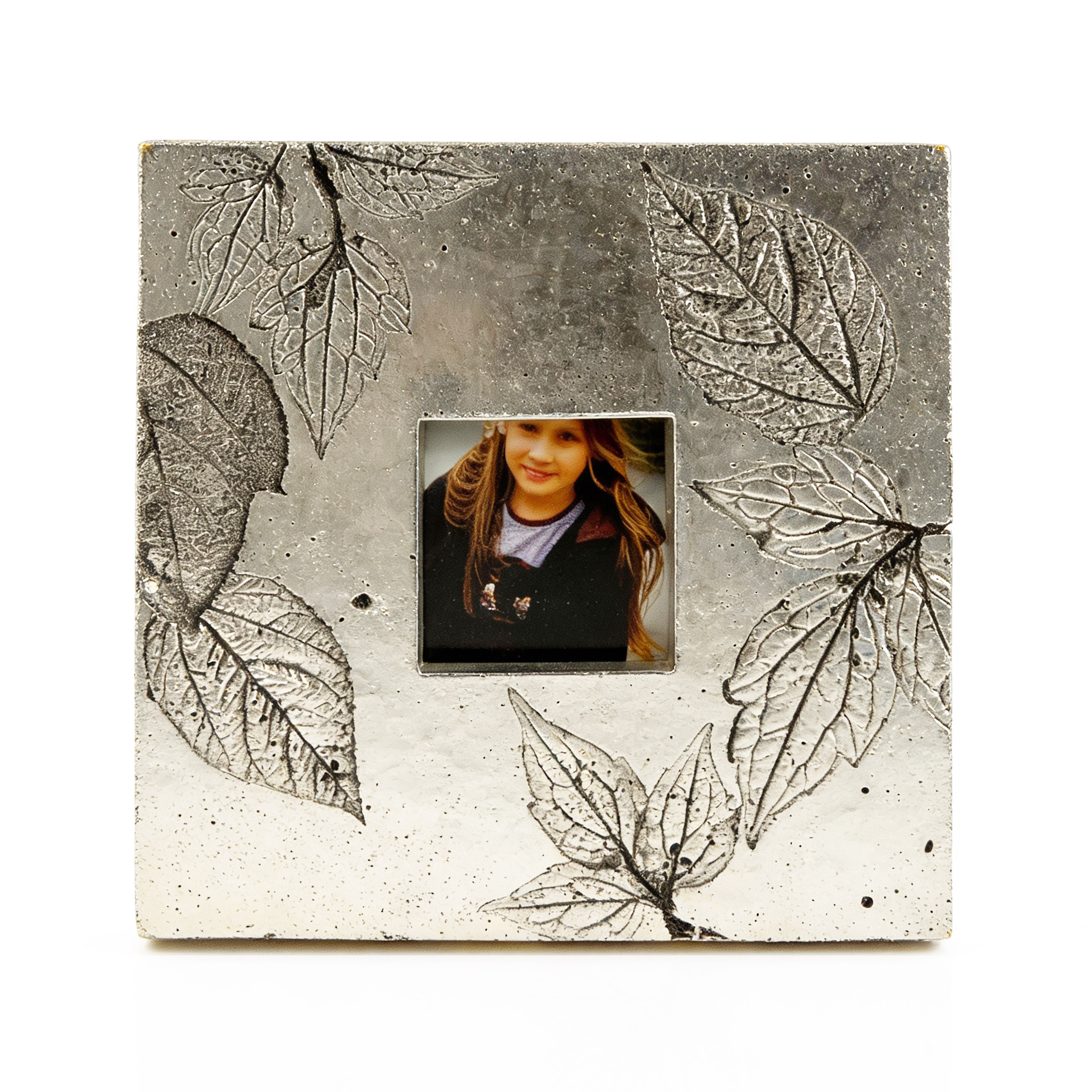Idée Art Exclusive. Silver Wooden Picture Frame. Medium Size