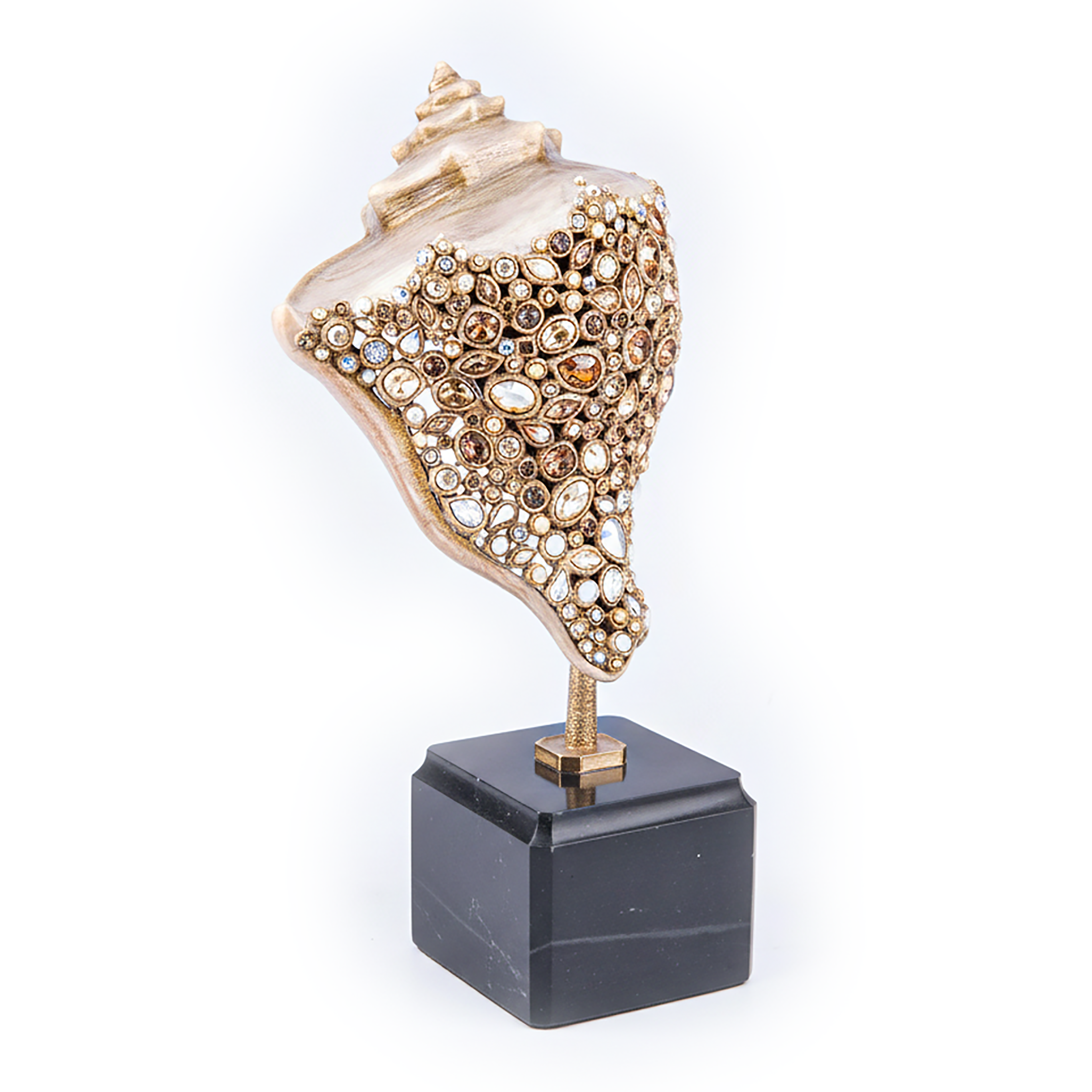 Jay Strongwater. Shell figurine With Marble Base Studded with Swarovski