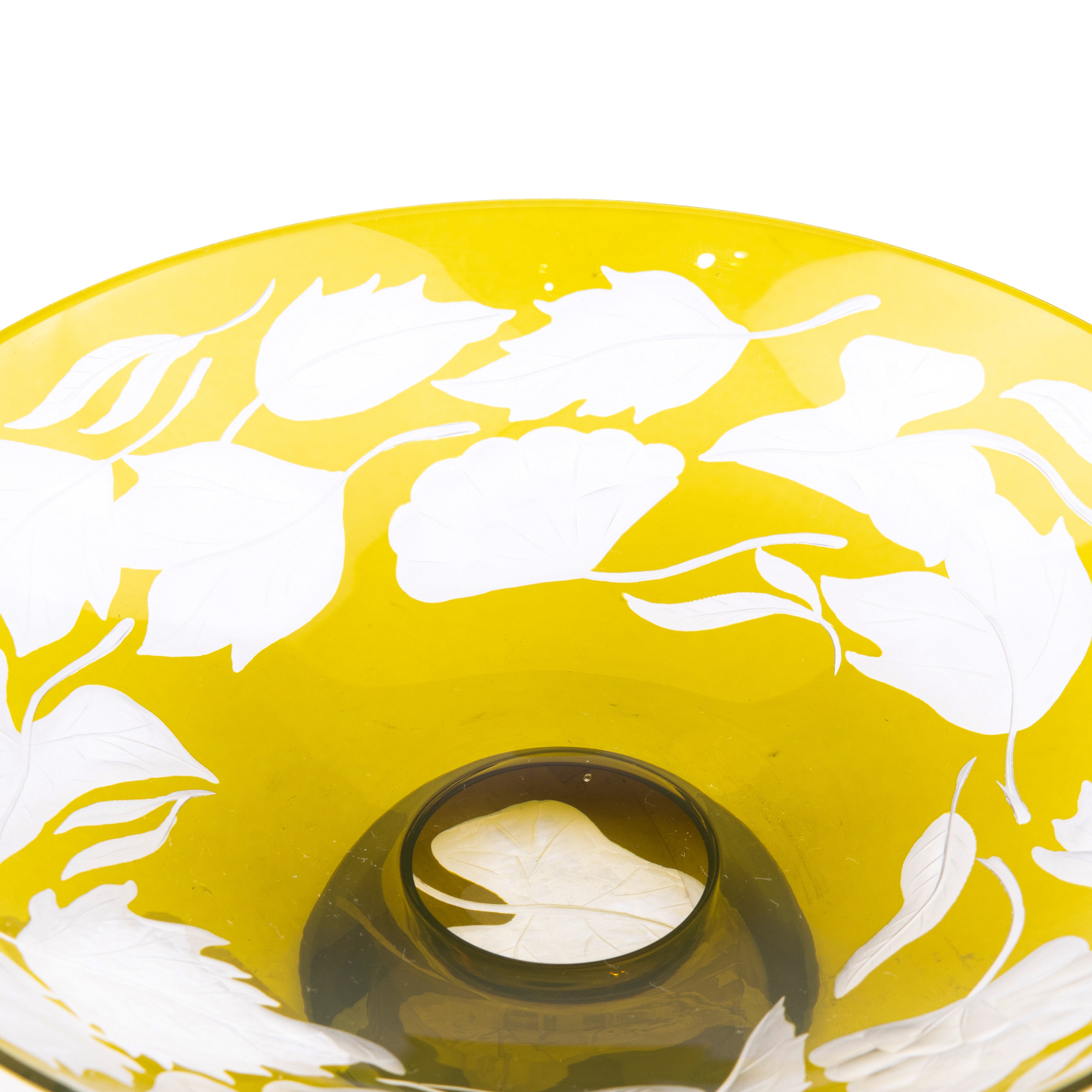 Artel. Green Crystal Dessert Plate. Medium Size