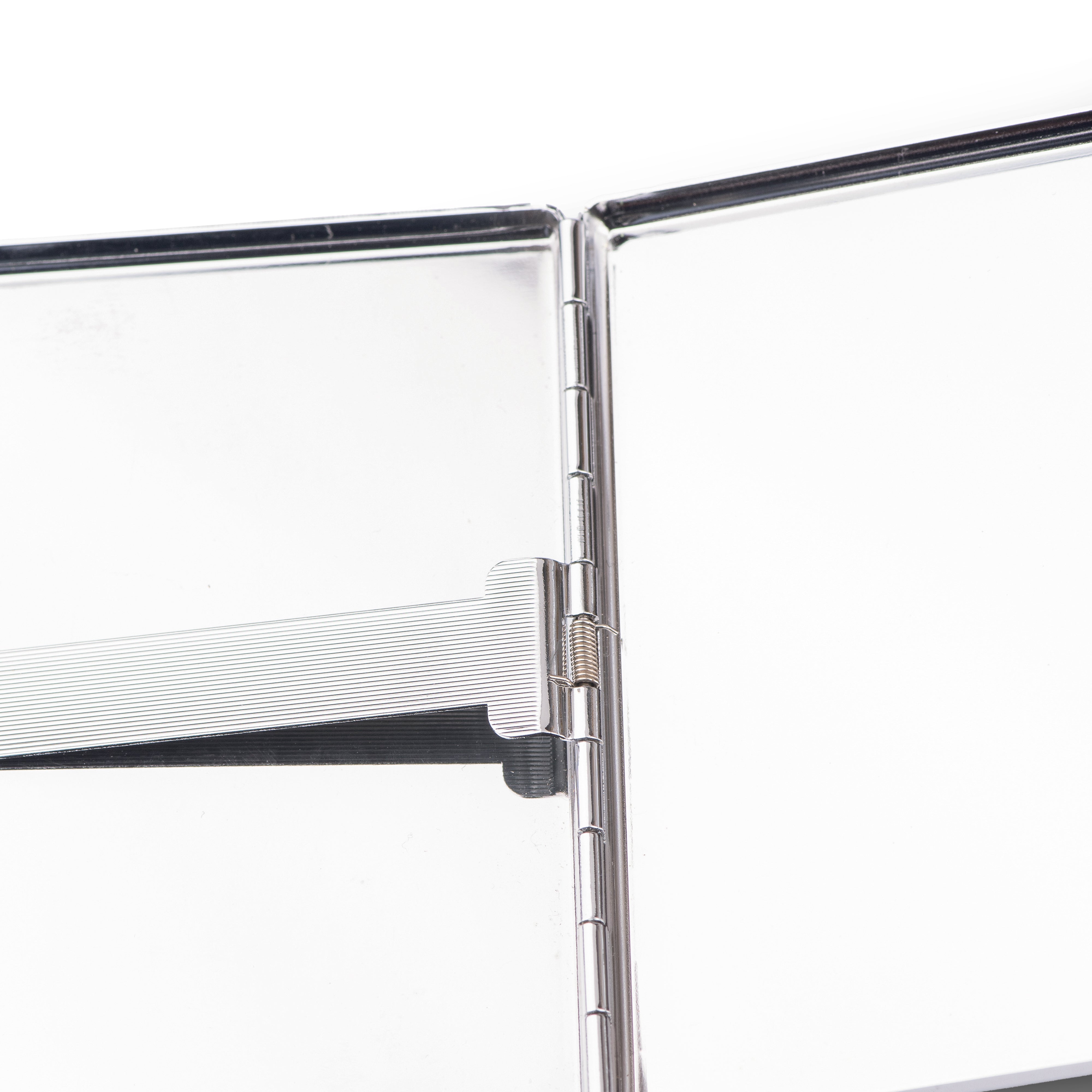 Natasha Farina Paris. Purple Cigarette Case in Cameo Design