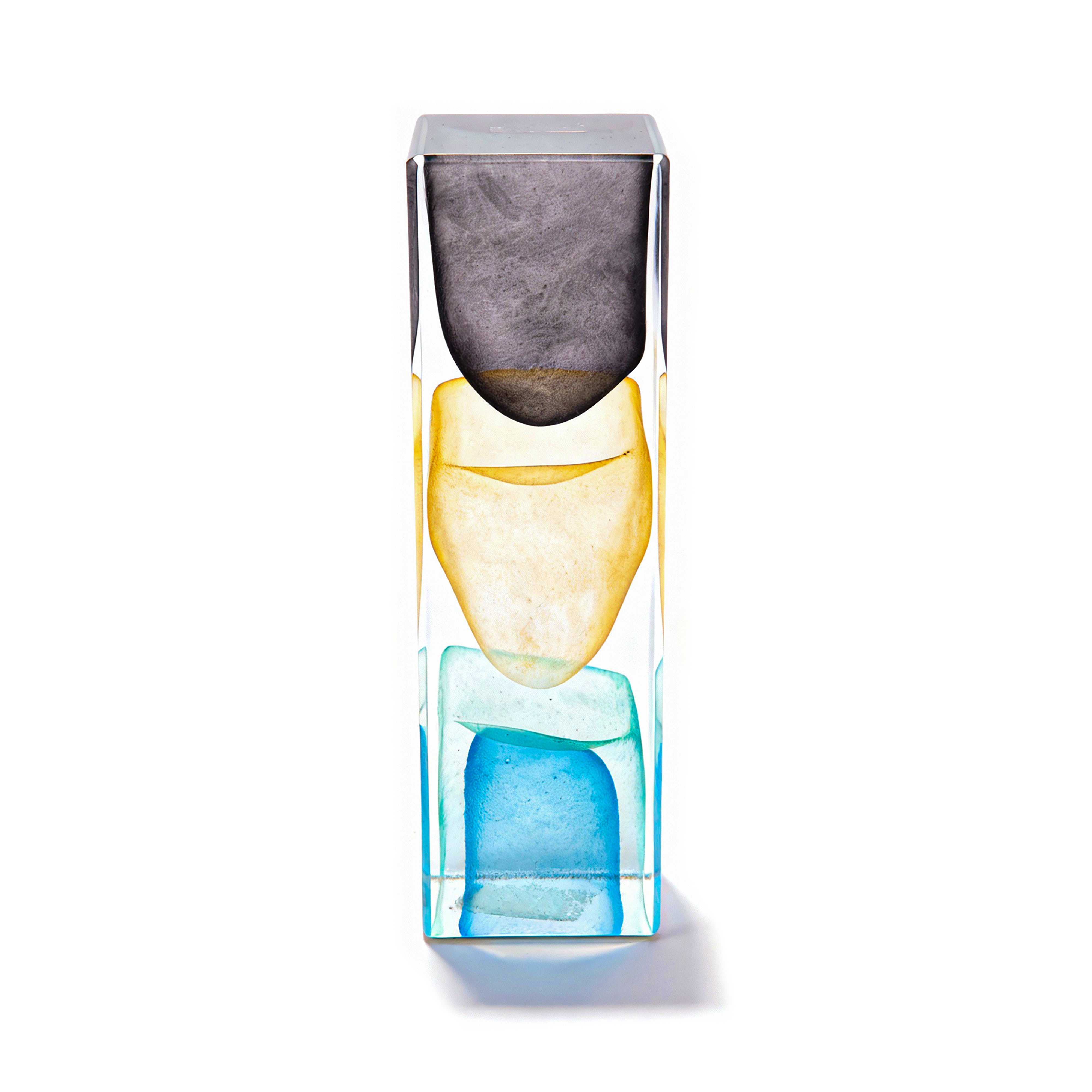 Global Views. Dew Drop Grey. Medium Size