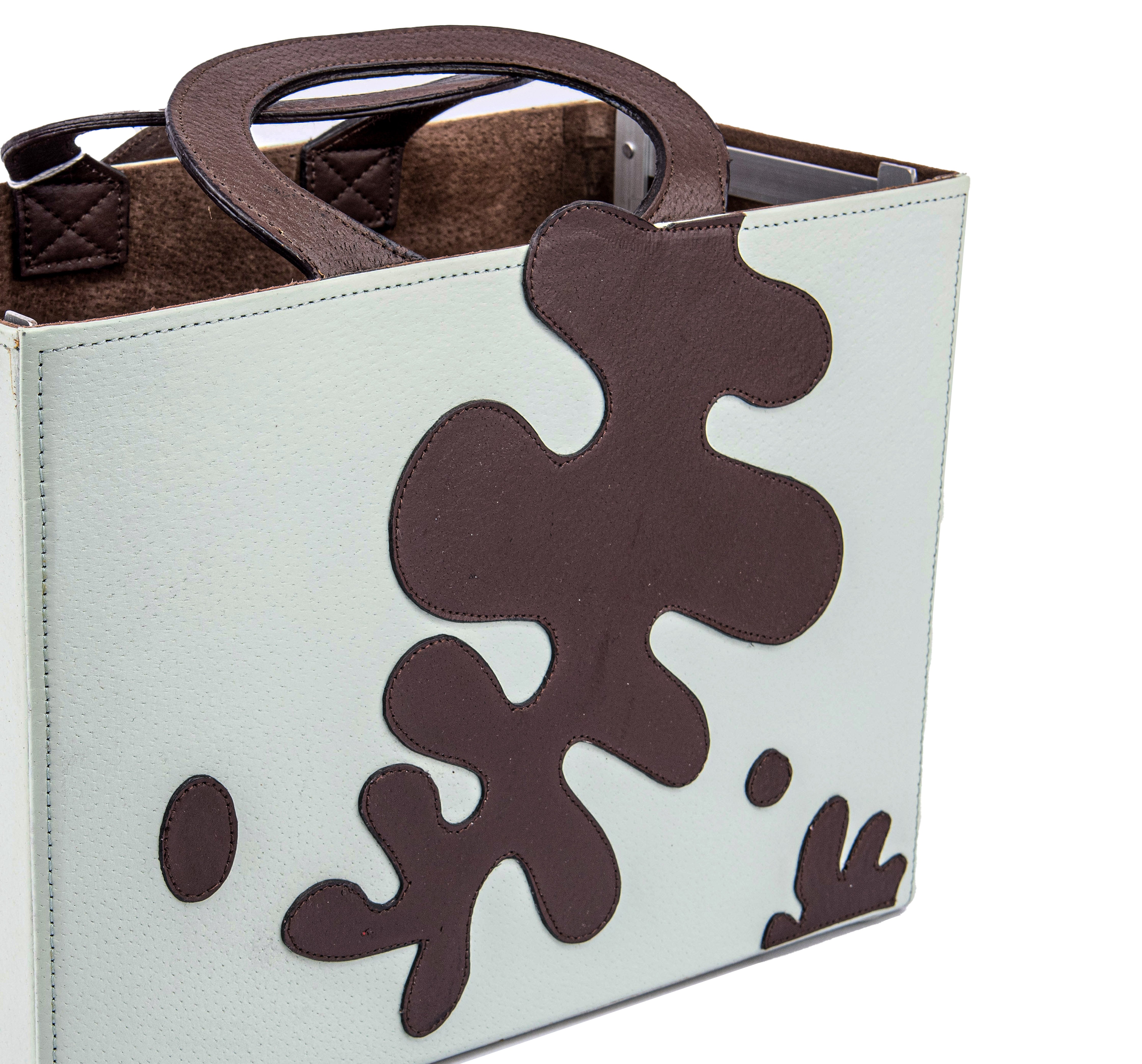 Global Views. Leather File Organizer in A tote Bag Design with a Leaf. Large Size