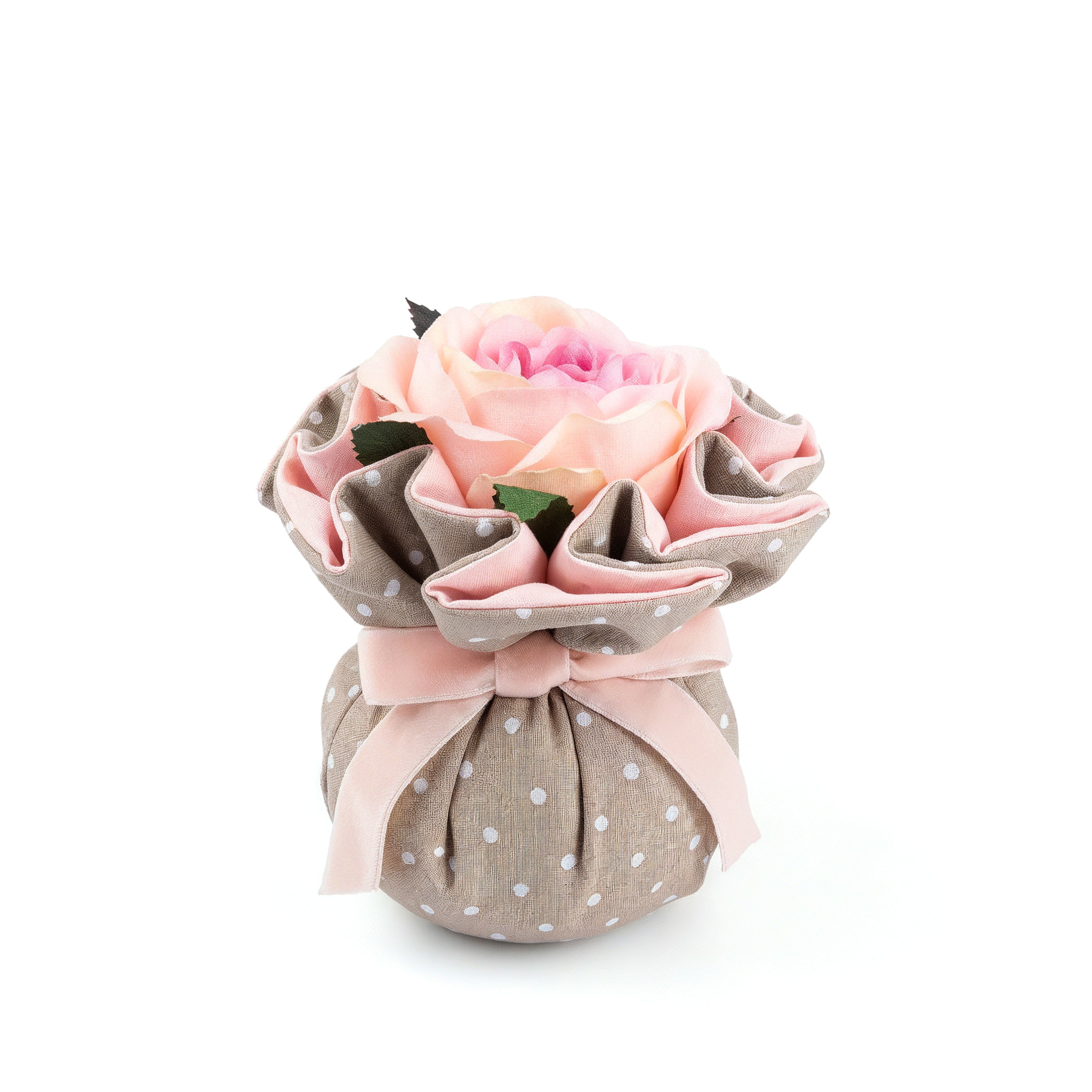 Atelier Catherine Masson. Dotted Scented Ball