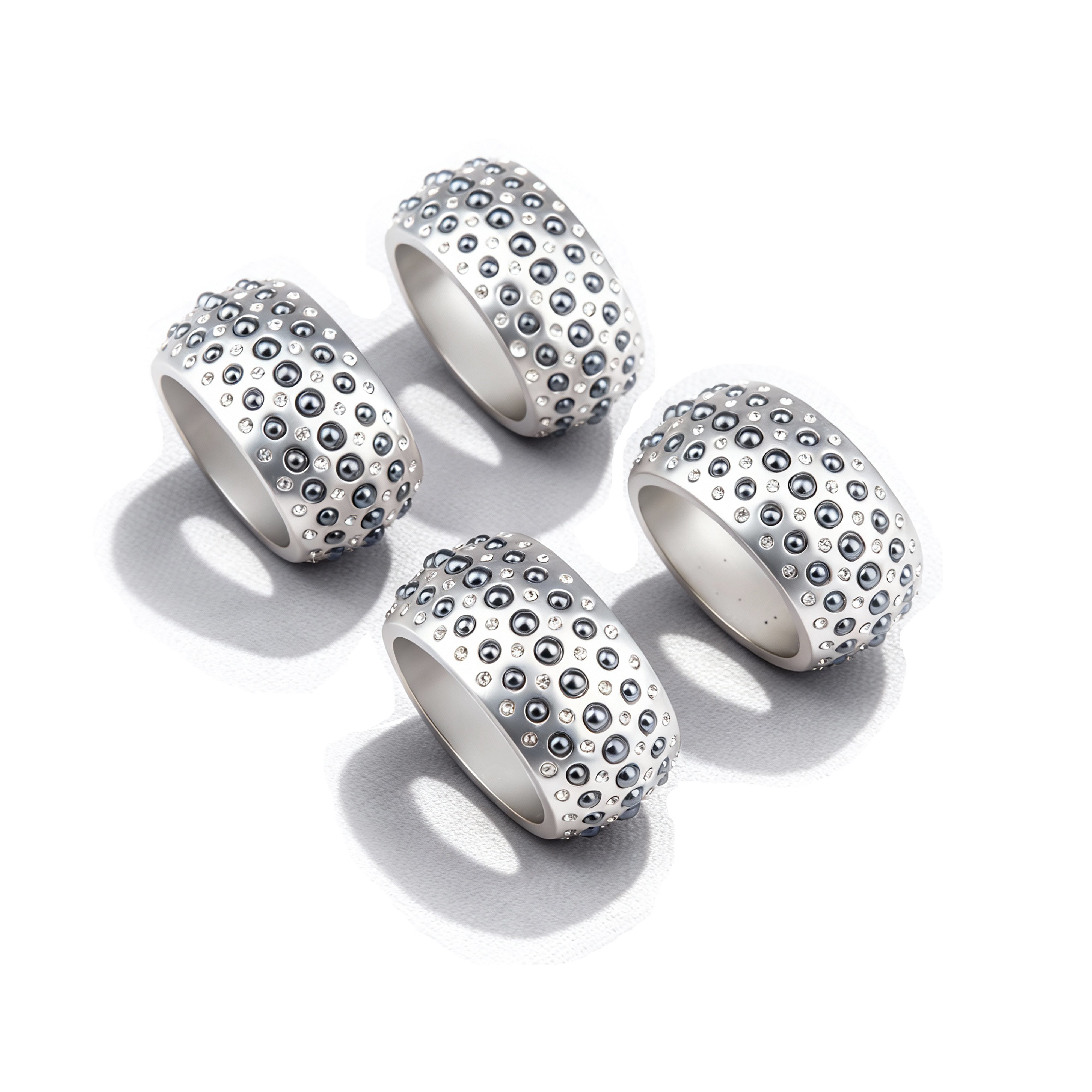 L'Objet. Set of 4 Silver Napkin Rings with Swarovski