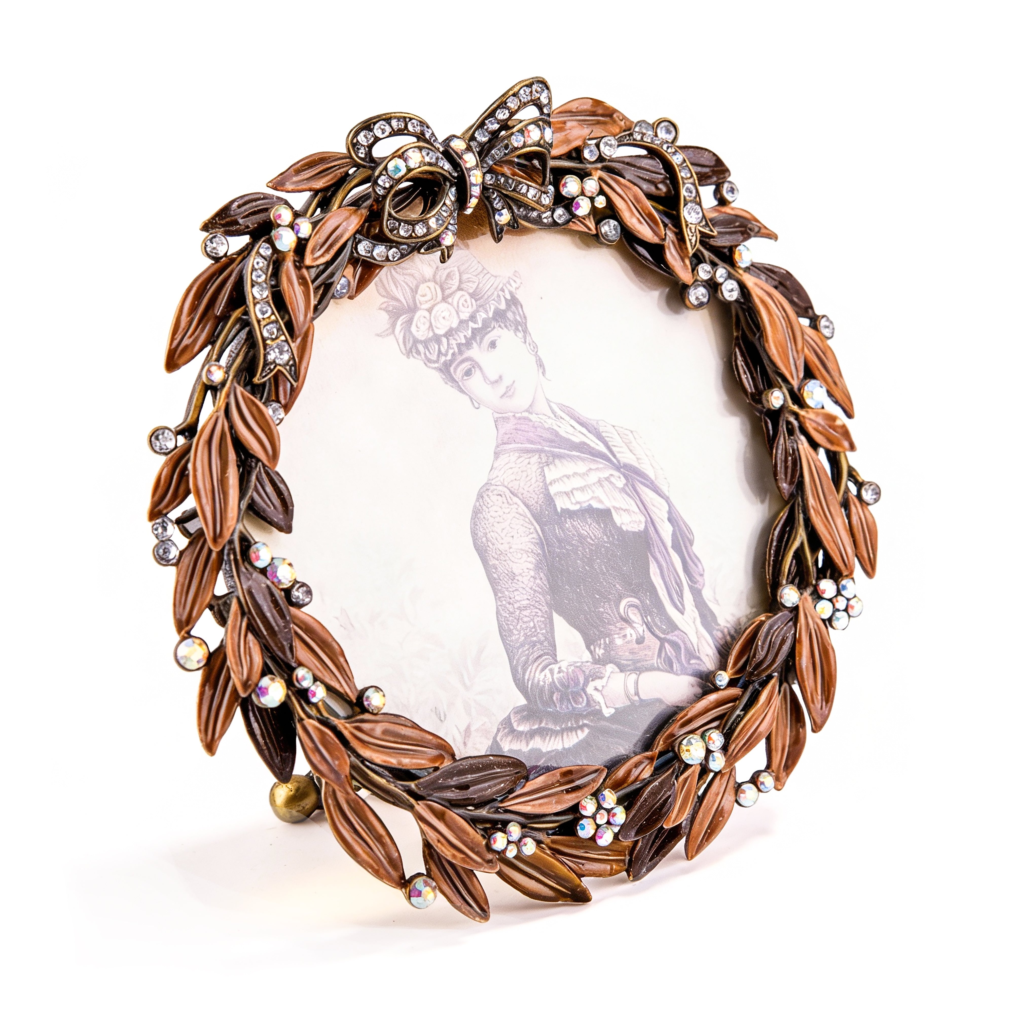 Tizo Design. Brown Wreath Picture Frame. Medium Size