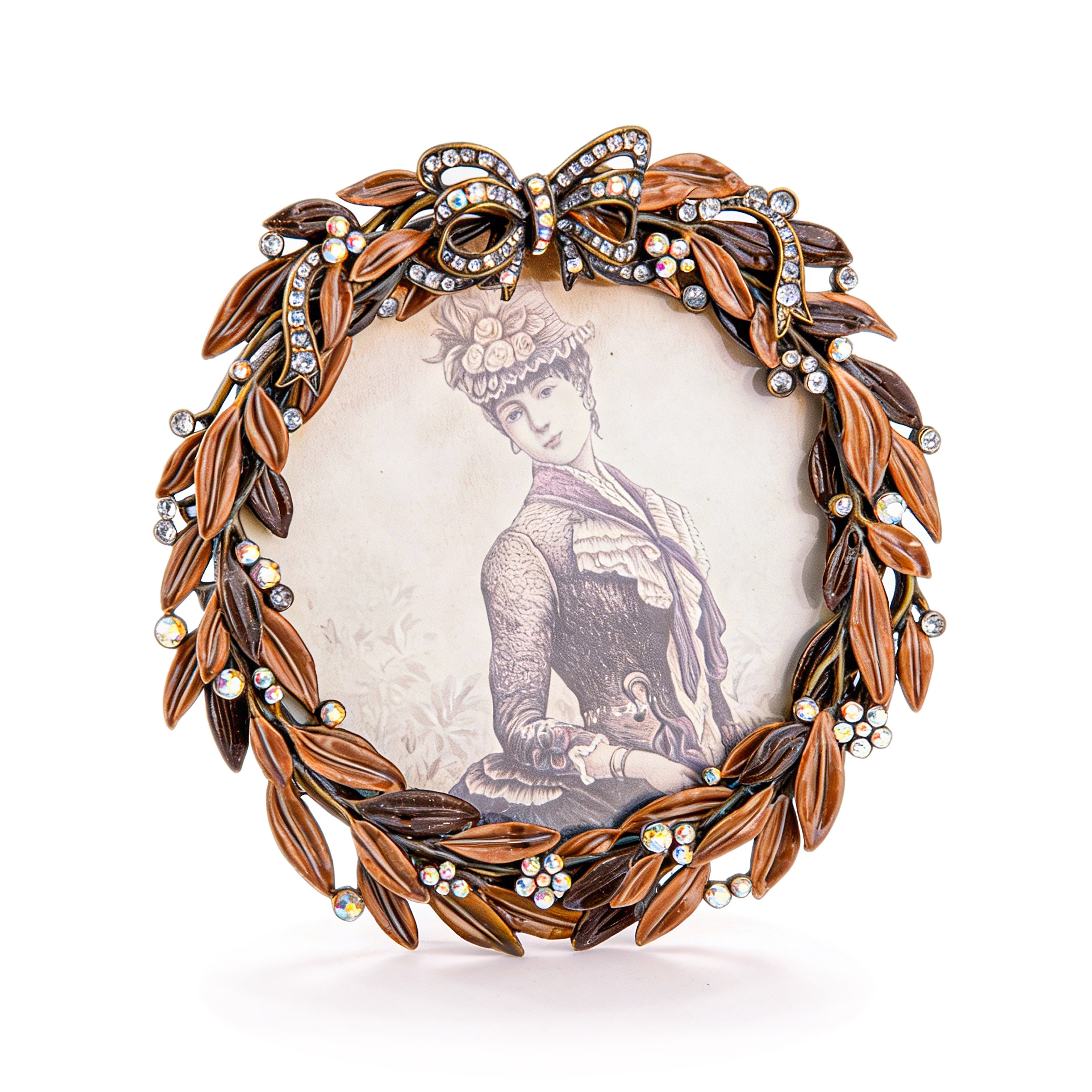 Tizo Design. Brown Wreath Picture Frame. Medium Size