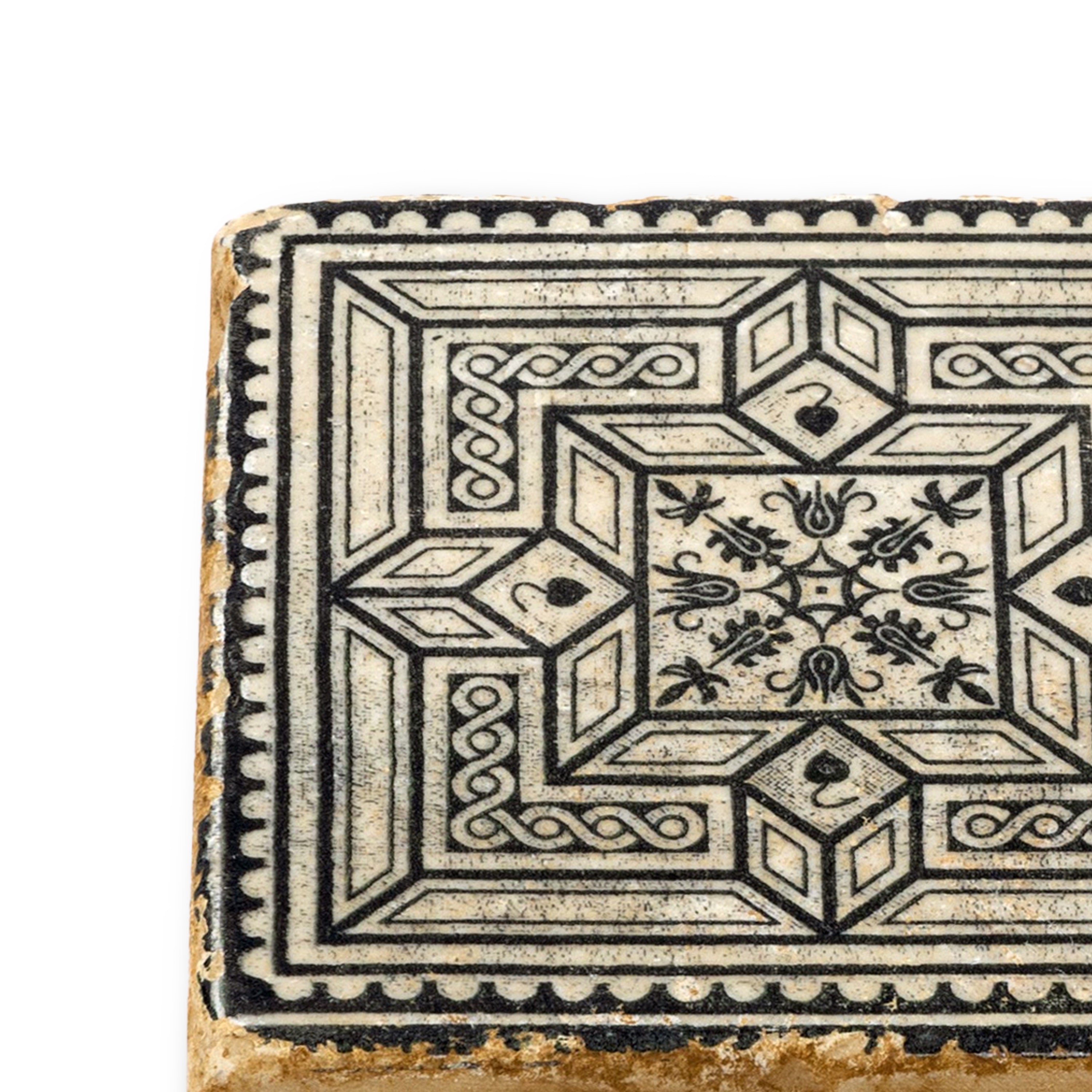 The Metropolitan Museum Of Art. Porcelain Coaster with Geometric Pattern. Small Size