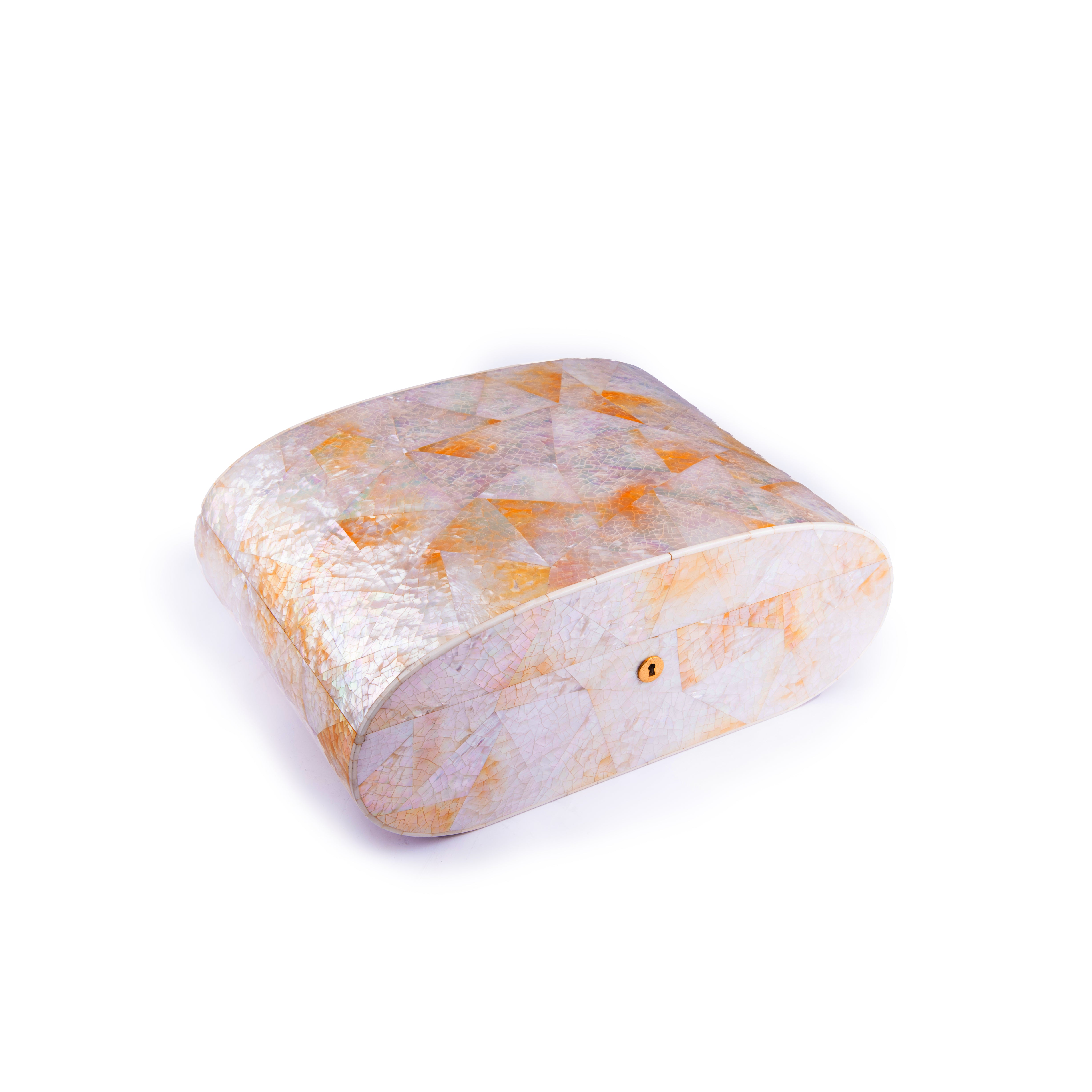 Ginger Brown. Luxury Jewellery Box