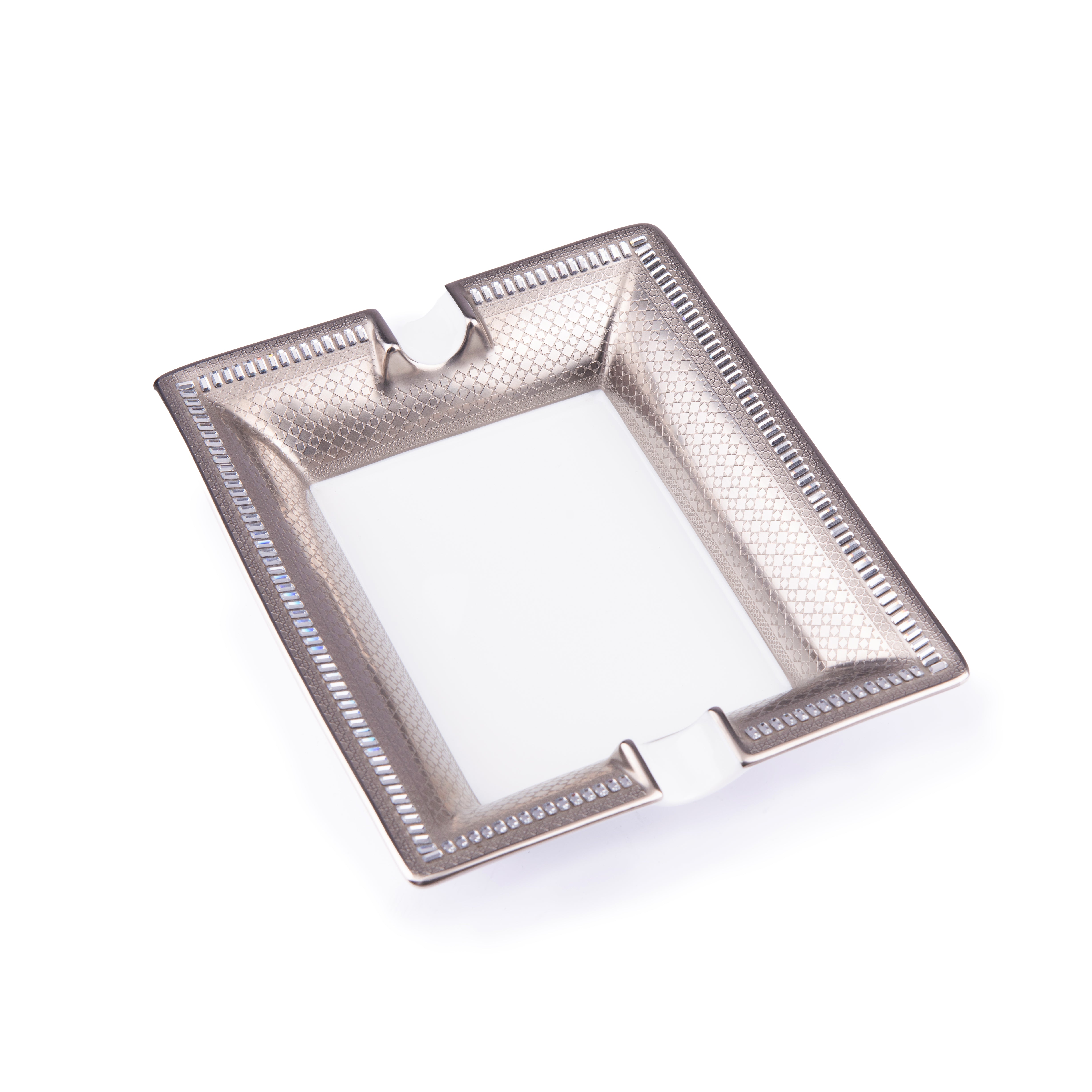 Manufacture De Monaco. Alhambra White Gold Ashtray. Medium Size