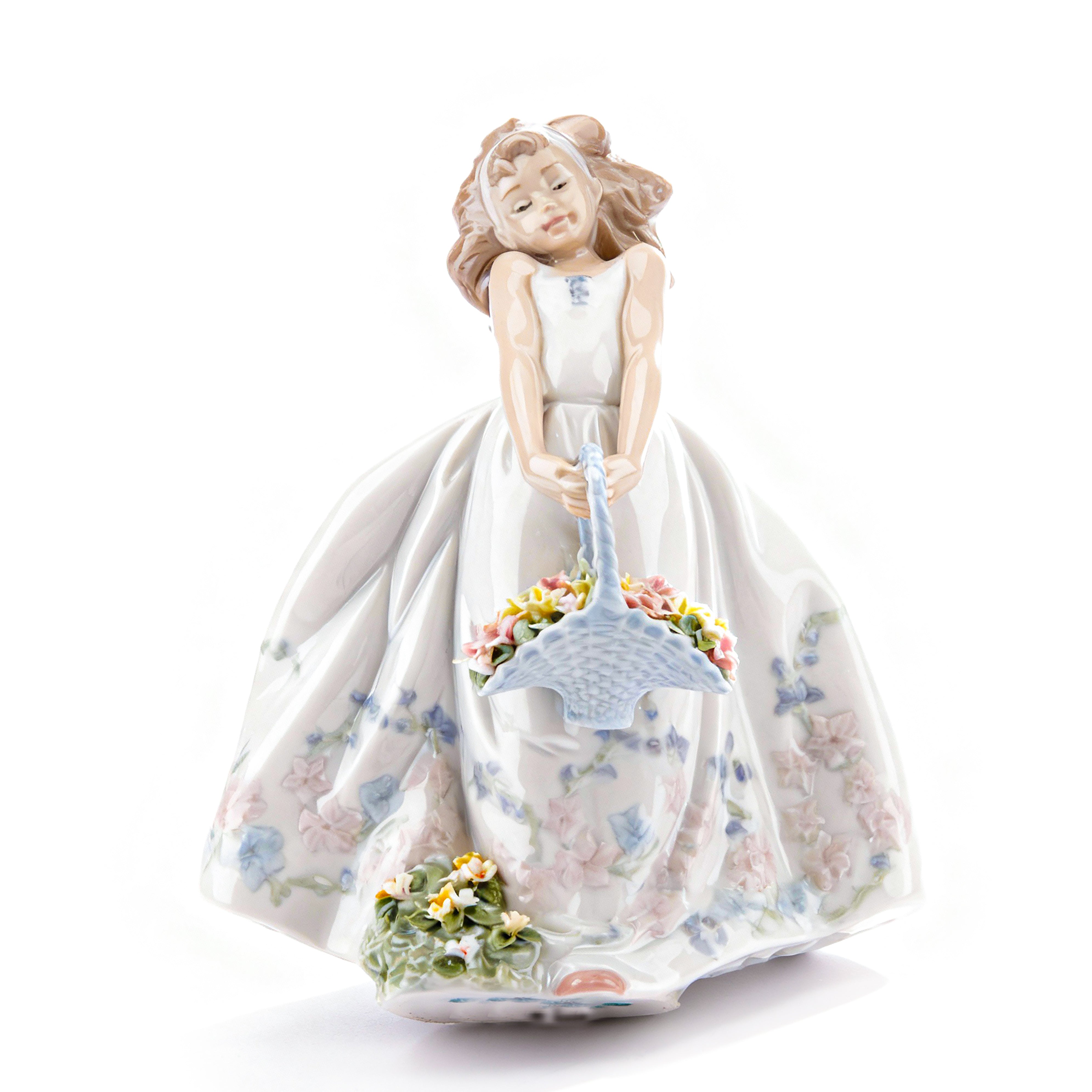 Lladró. Flower Girl Figurine. Large Size