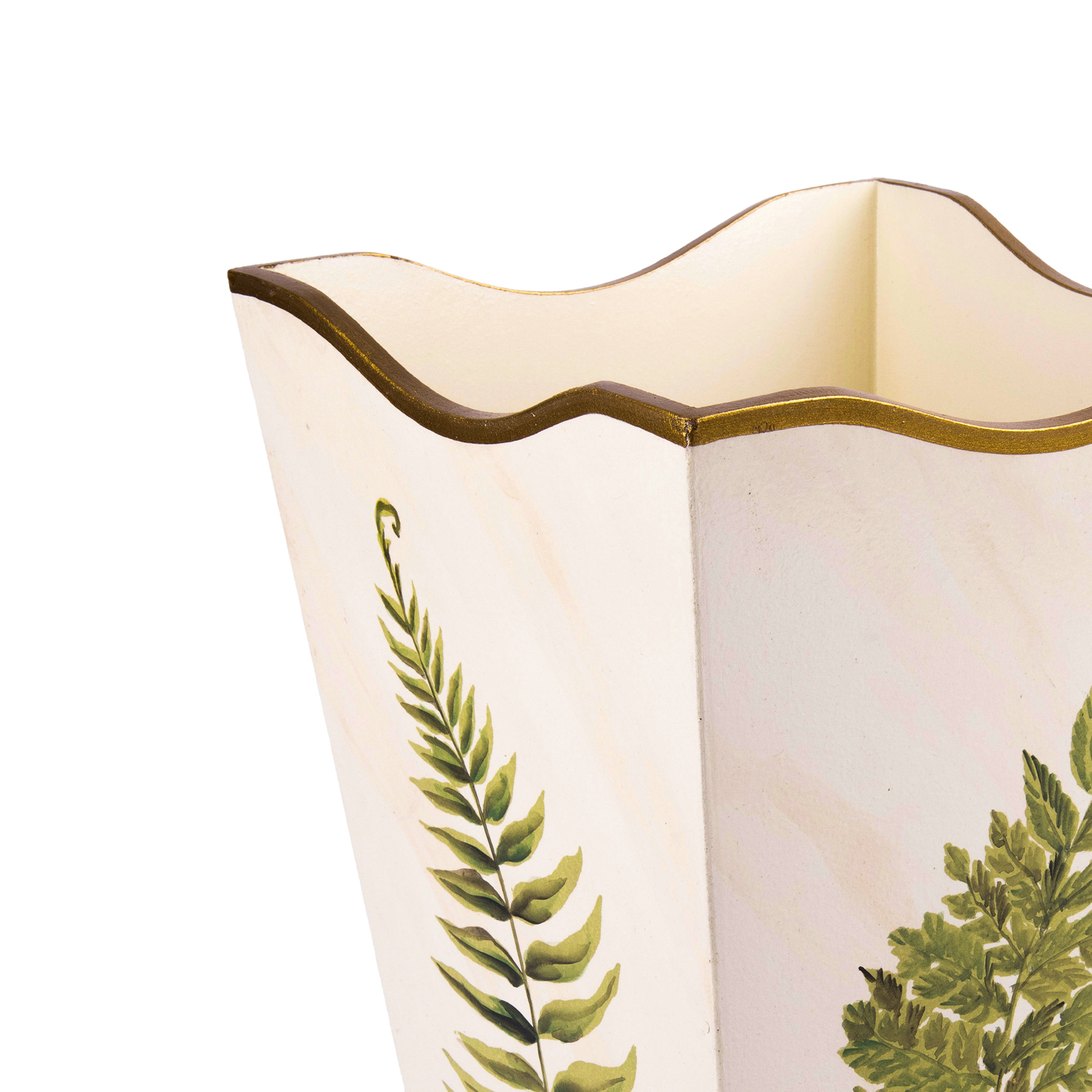 Allen G Designs. Set of Wastebasket & Tissue Box Featuring Green leaves